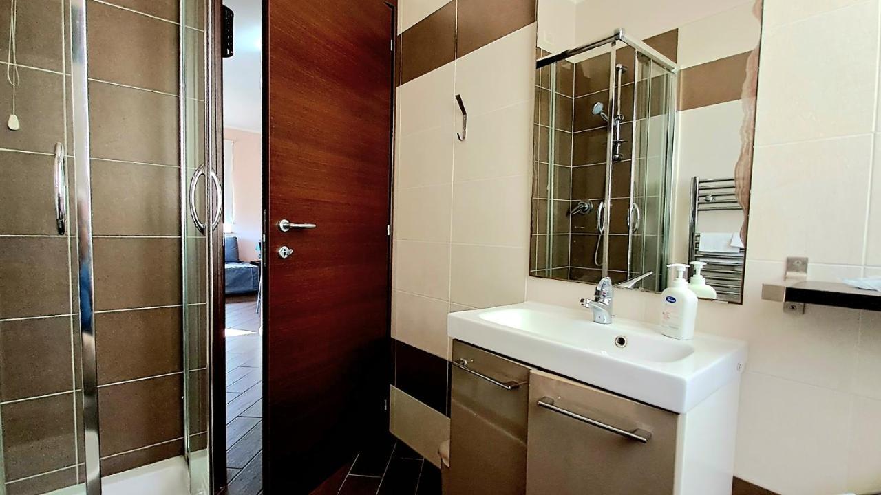 Guest House Roma Express Ladispoli Exterior foto