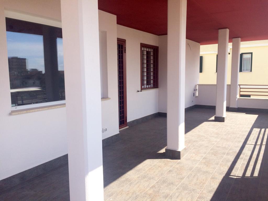 Guest House Roma Express Ladispoli Exterior foto