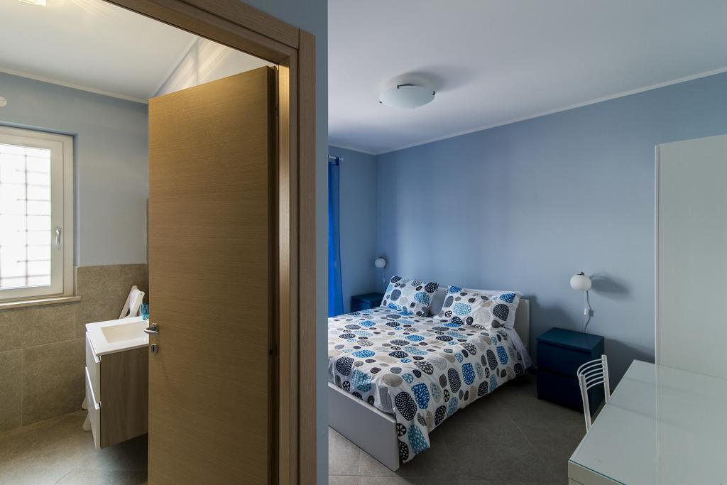 Guest House Roma Express Ladispoli Exterior foto