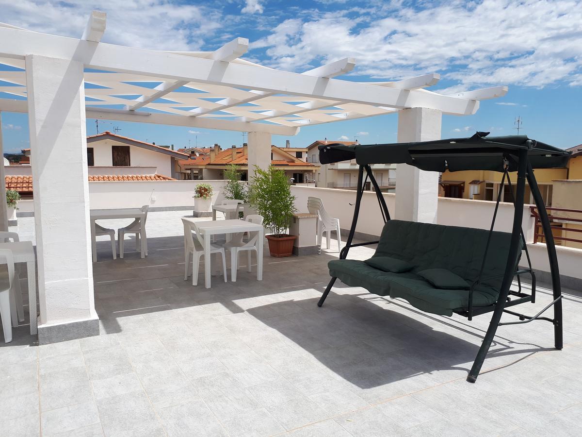 Guest House Roma Express Ladispoli Exterior foto