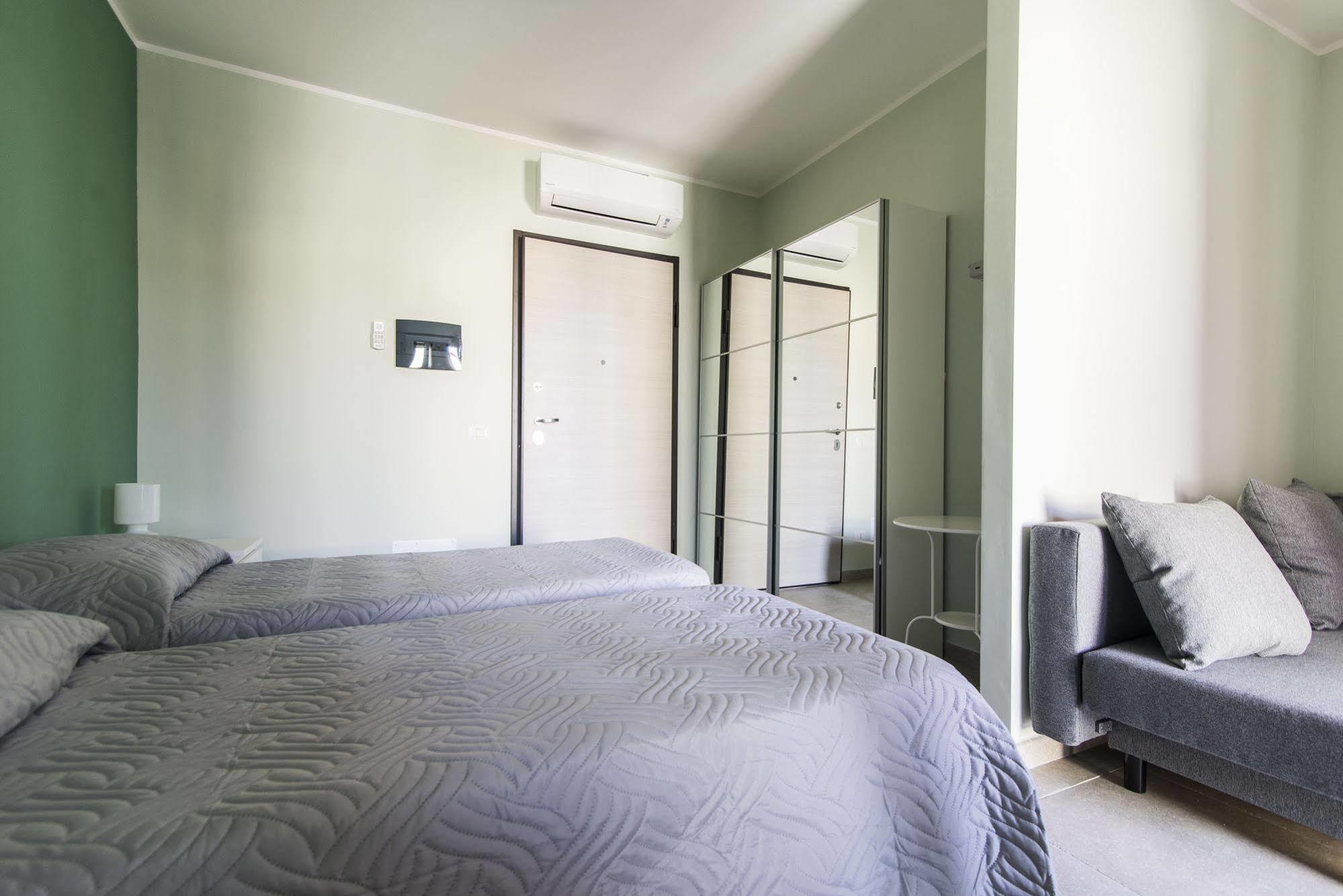 Guest House Roma Express Ladispoli Exterior foto